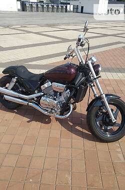 Honda Magna 250 750 V4 Custom 2002