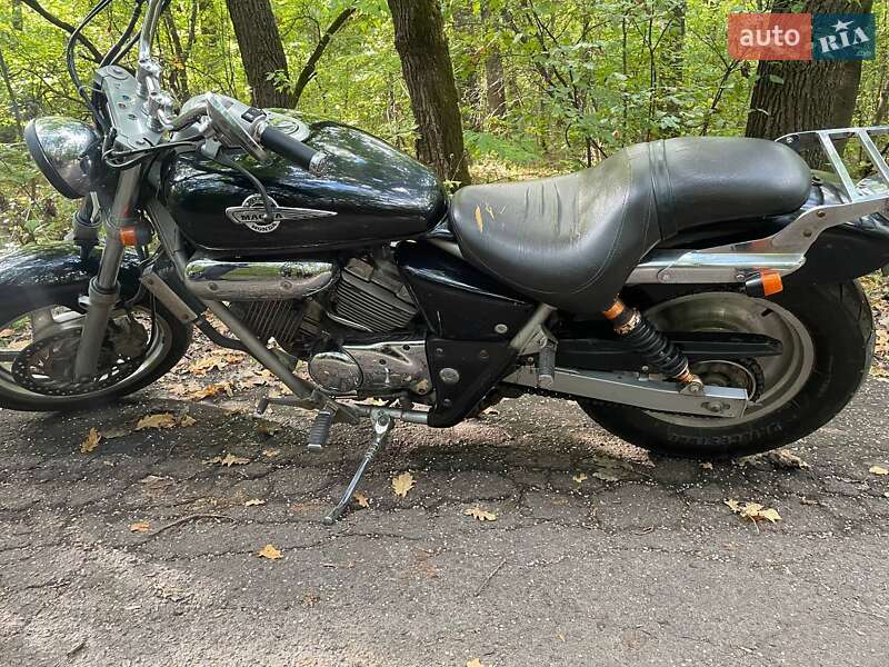 Honda Magna 250
