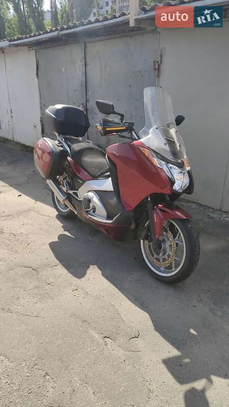 Мотоцикл Туризм Honda NC 700X Integra