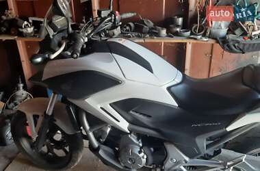 Honda NC 700X  2013