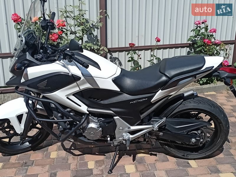 Мотоцикл Туризм Honda NC 700XA