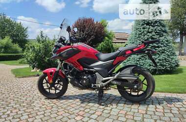 Honda NC 750X  2014