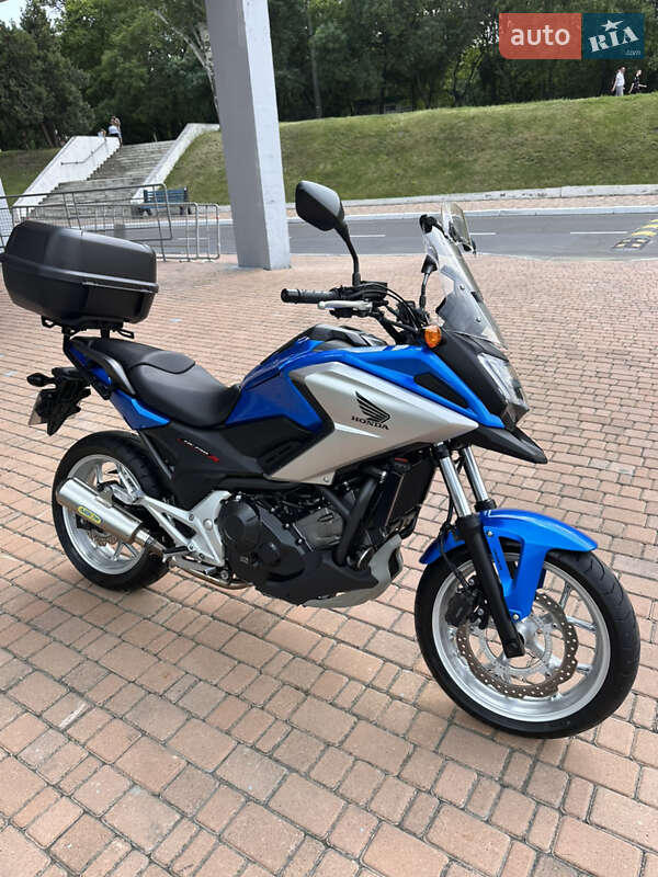 Мотоцикл Туризм Honda NC 750X