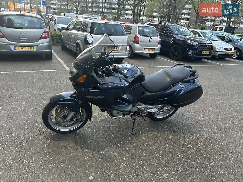 Honda NT 650V Deauville