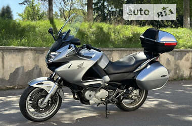 Honda NT 700V  2008