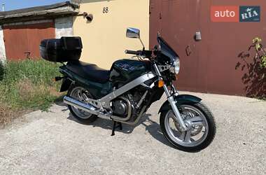 Honda NTV 650 (Revere)  1997