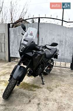Honda NX 500  2024