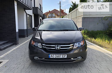 Honda Odyssey Touring 2016