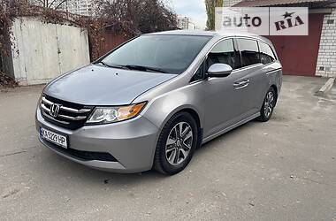 Honda Odyssey touring 2016