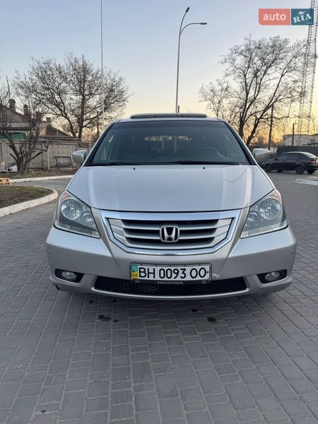 Легкові Honda Odyssey