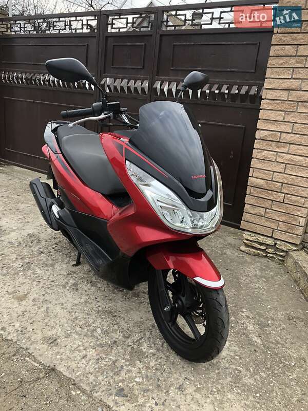 Грузовые мотороллеры, мотоциклы, скутеры, мопеды Honda PCX 125