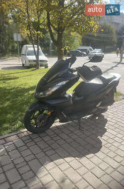 Honda PCX 125  2024