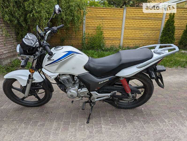 Мотоцикл Классік Honda SDH 125