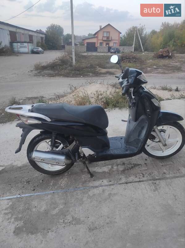 Мопеды Honda SH 125