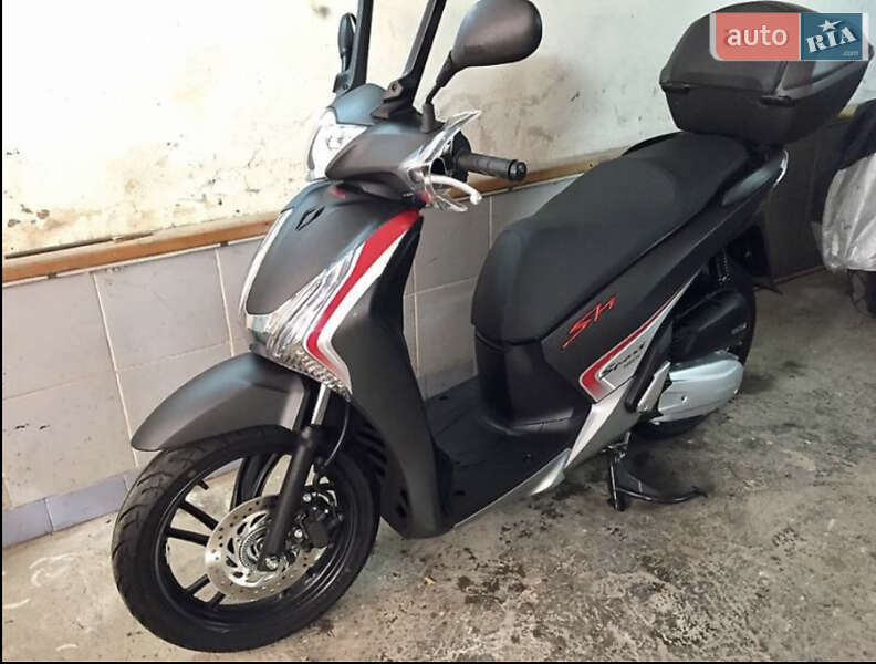 Скутер Honda SH 125