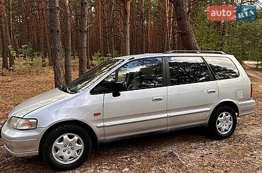 Минивэн Honda Shuttle 1997 в Вараше Минивэн Honda Shuttle 1997 в Вараше