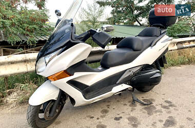 Honda Silver Wing 400 GT 2012