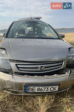 Honda Stream  2002