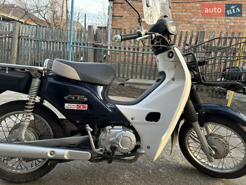 Honda Super Cub 50 2017