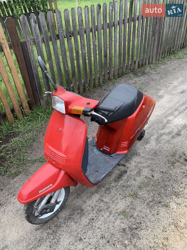 Скутер Honda Tact AF-09