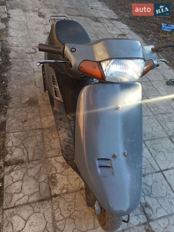 Скутер Honda Tact AF-16