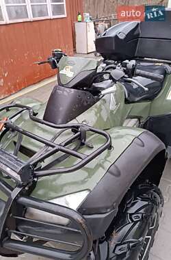 Honda TRX 680 Rincon  2011