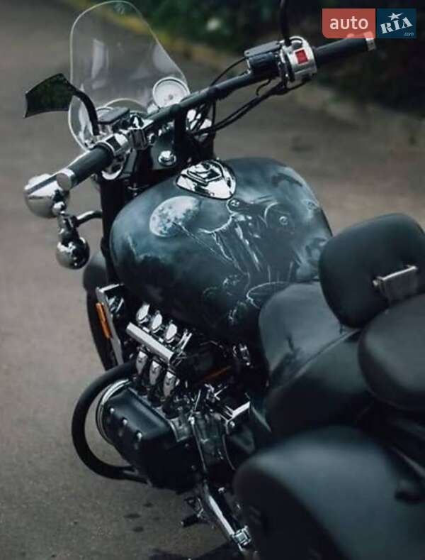 Мотоцикл Круизер Honda Valkyrie 1500