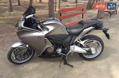 Honda VFR 1200F 2010