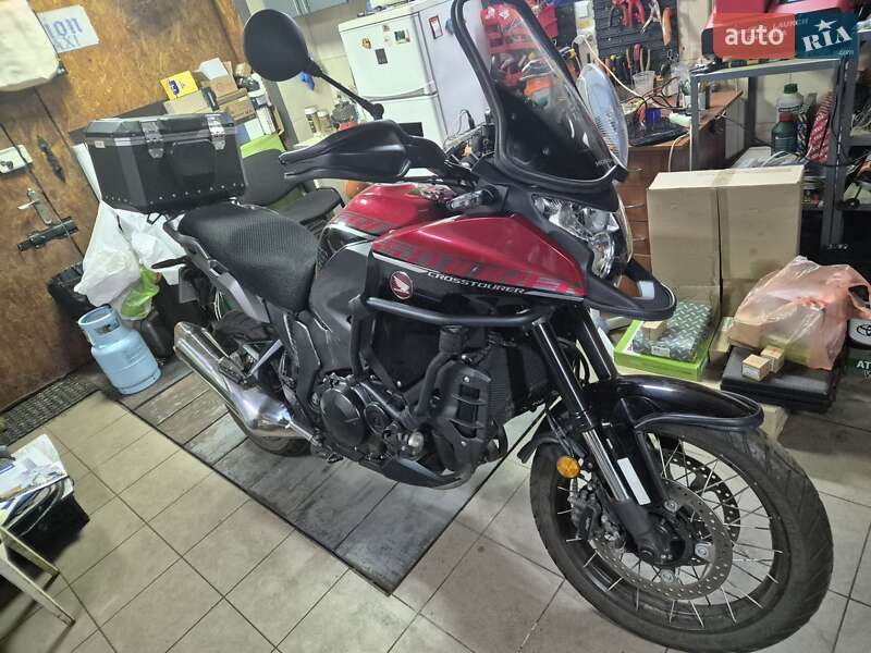 Мотоцикл Спорт-туризм Honda VFR 1200X Crosstourer