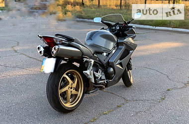 Honda VFR 800  2011