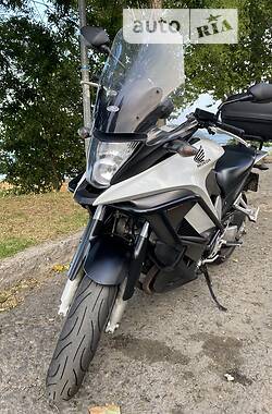 Honda VFR 800 X Crossrunner 2012