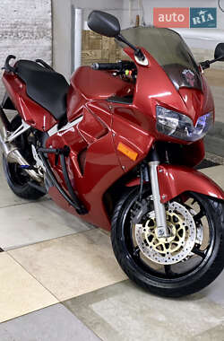 Honda VFR 800F Interceptor  1999