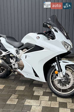 Honda VFR 800F Interceptor 2014