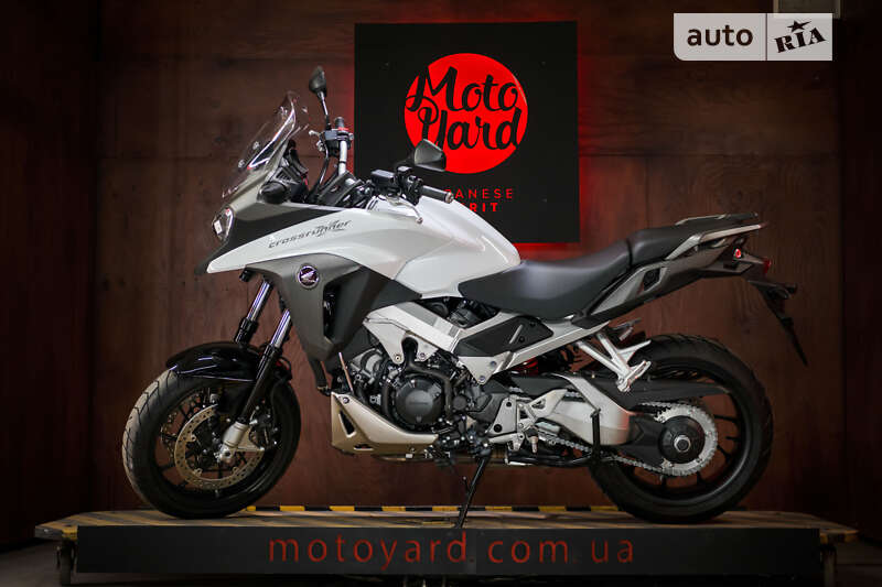Мотоцикл Багатоцільовий (All-round) Honda VFR 800X Crossrunner