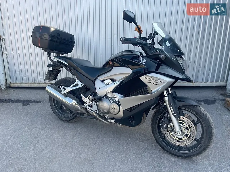 Honda VFR 800X Crossrunner 2011