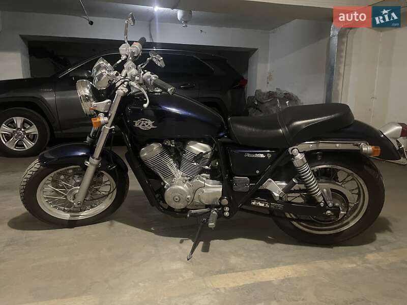 Мотоцикл Классик Honda VRX 400 Roadster