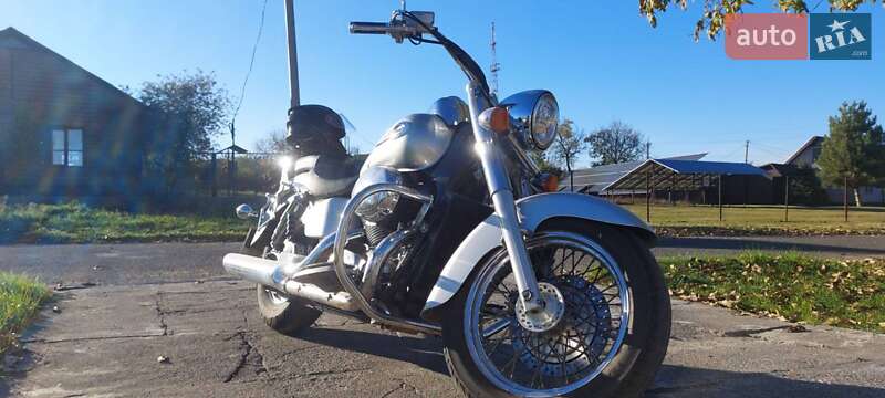 Мотоцикл Круизер Honda VT 400