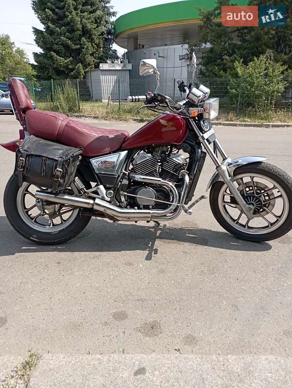 Honda VT 500C