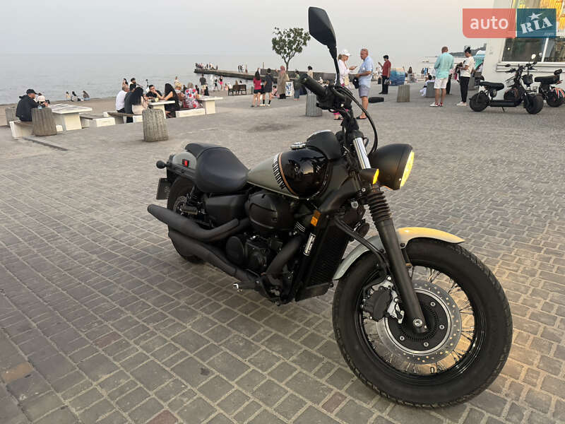 Мотоцикл Круизер Honda VT 750 Shadow