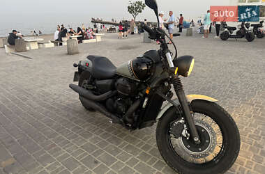 Honda VT 750 Shadow  2024