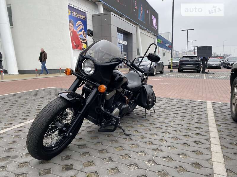 Мотоцикл Круізер Honda VT 750C2B