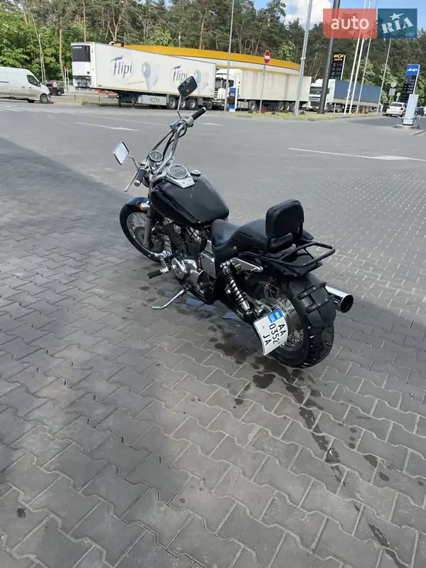 Honda VT 750C 2004