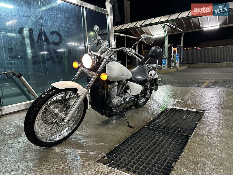 Мотоцикл Классик Honda VT 750C