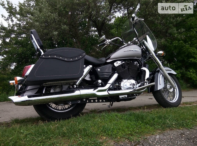 Honda VT 2000 года