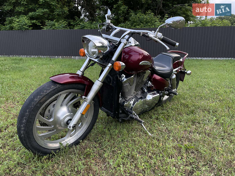 Мотоцикл Классик Honda VTX 1300R
