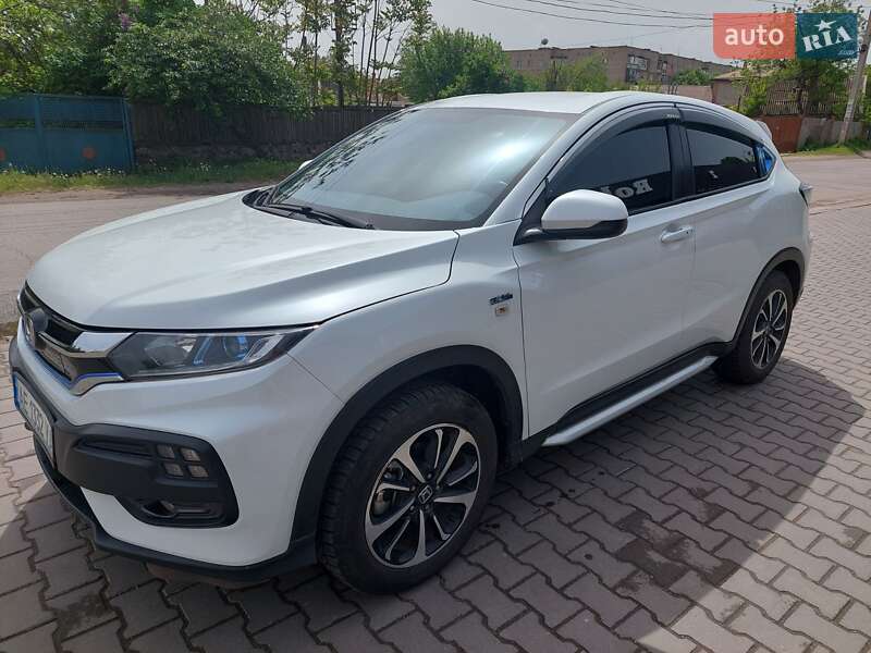 Внедорожник / Кроссовер Honda X-NV