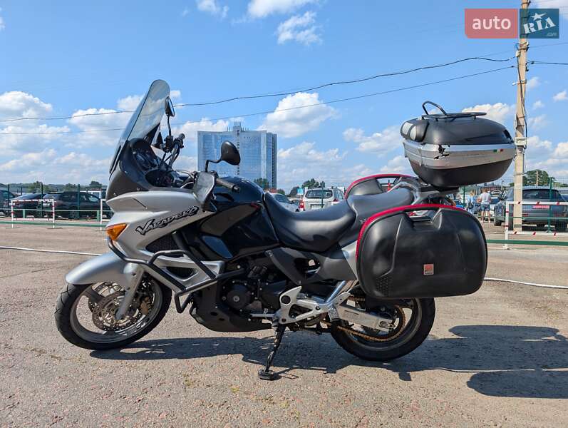 Мотоцикл Туризм Honda XL 1000V Varadero