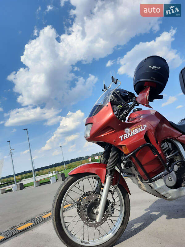 Мотоцикл Внедорожный (Enduro) Honda XL 600V Transalp