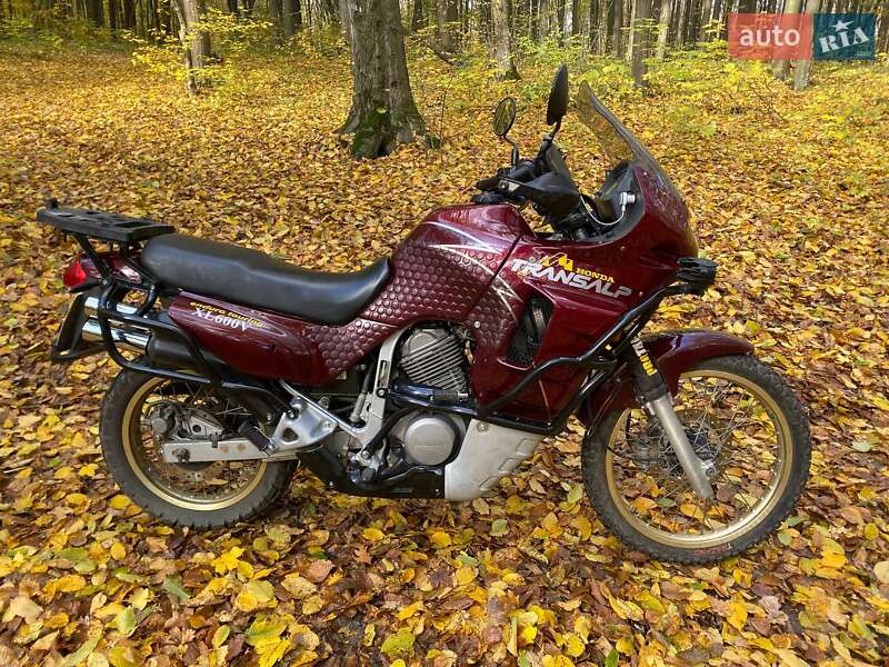 Мотоцикл Туризм Honda XL 600V Transalp