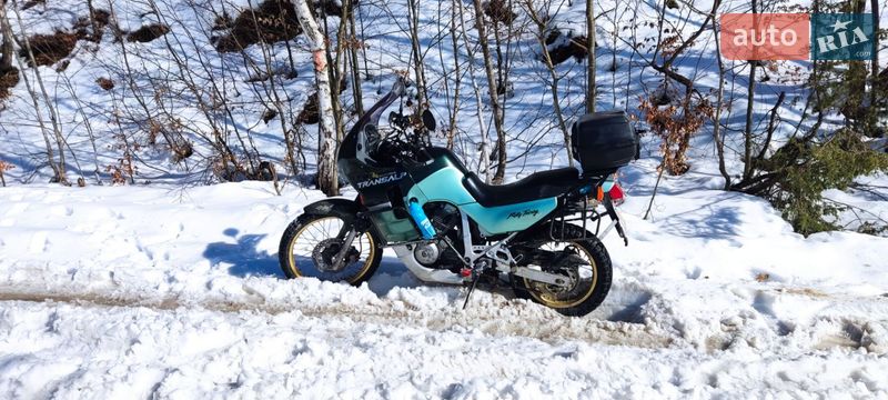 Мотоцикл Многоцелевой (All-round) Honda XL 600V Transalp